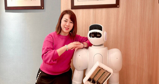 AI機器人升格成照護員 美女議員力促政府強化長照意識