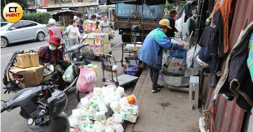 主計總處稱「台灣窮人比率低於美日韓」 財經專家坦言：中產階級有感貧窮