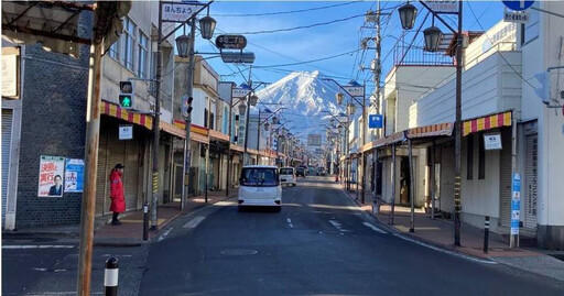 基隆驚見「類富士山照」！地點曝光 吸1.3萬人朝聖：真的像