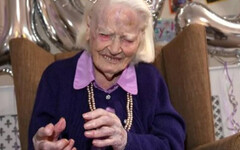 出生時一戰還在打 英國105歲奶奶沒出過國…曝長壽秘訣：每天吃一堆奶油