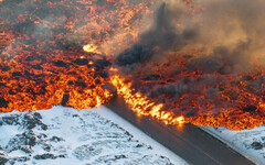 冰島西南部火山再度爆發 觀光景點「藍潟湖」急封閉…數千人無暖氣熱水可用