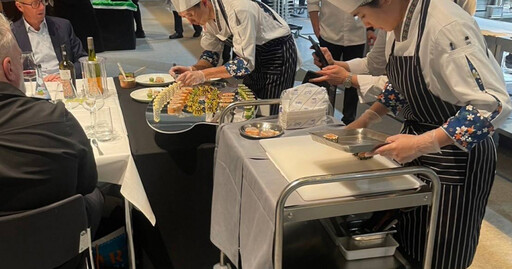 高餐大國家隊挑戰IKA國際廚藝賽 「如冷凍櫃中做菜」擊敗19國奪銀