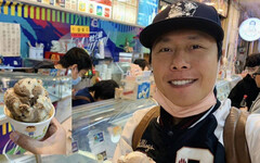 「香港男星」來台發展 吃地下街35元冰淇淋 讚:台灣生活真幸福