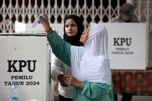 印尼大選約2.5億人投票！71名選務人員「過勞死」 衛生部長：先做健康檢查