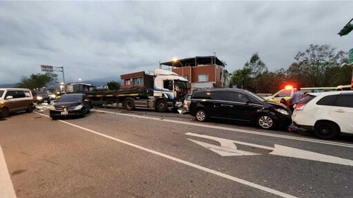 宜蘭冬山11輛車連環撞！車道全堵住 16傷10人送醫