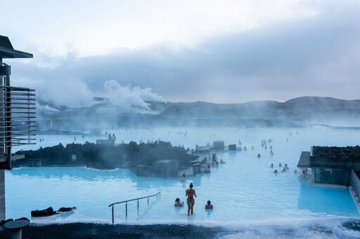 冰島火山恐噴發 知名景點「藍湖溫泉」緊急關閉疏散遊客