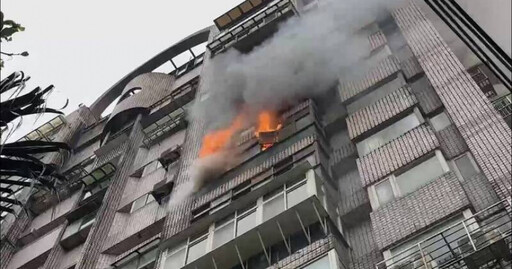 基隆民宅冒火光！9樓狂噴濃煙 警消獲報急灌救