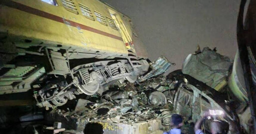 印度火車對撞釀14死 超扯肇事原因出爐「駕駛分心看球賽」