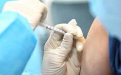 今年首見！2孩童染新冠喪命 「疫苗接種率低於6%」疾管署呼籲速打