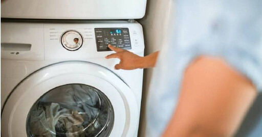 買「洗脫烘洗衣機」被罵嬌生慣養？ 她出30萬購置傢俱不結了