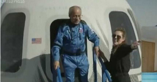 美國首位黑人太空候選人 他90歲上太空嗨喊：終於能吹牛