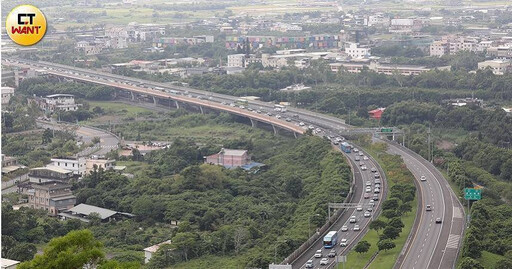 端午連假首日車潮湧現！「這路段」時速僅10多公里 高公局公布9大地雷路段