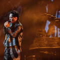 又一歌神出意外！陳奕迅暈倒撞地「縫30多針」 重慶6場演唱會宣布延至明年