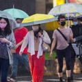 半個台灣防午後雷雨「16縣市大雨特報」 瑪莉亞颱風路徑曝