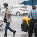 明午後雷雨更猛！氣象署預告未來一週又濕又熱 中秋節前後恐有熱帶系統