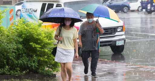 快訊／雨區再擴大！19縣市大雨特報 慎防強降雨