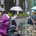 中秋節水氣增「3地區」有雨 1圖看懂雨區變化！下週恐有雙颱生成