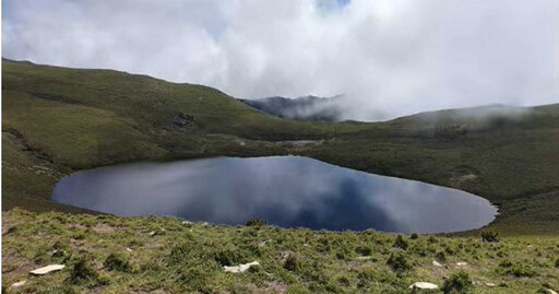 「天使的眼淚」回來了！山陀兒大雨讓嘉明湖喝飽 藍寶石湖面絕景曝光