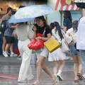 鋒面+東北季風增強！這地區慎防強降雨 專家：下週小心共伴效應