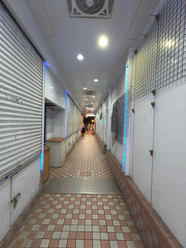 下一個新崛江？逢甲夜市整條招租「充斥四面佛、算命店」 全場直呼氣氛超怪