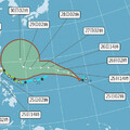 潭美颱風將減速大迴轉？專家曝「雙颱藤原效應不明顯」：再接近台灣的機會不高