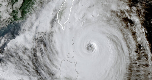 賀伯以來最胖登陸颱！康芮出現「雙眼牆」恐迎二次巔峰 各地風雨預測出爐