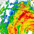 康芮風雨最強時刻來臨「今天千萬別出門」 鄭明典示警：蘭嶼強風令人擔憂