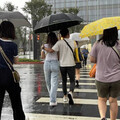 快訊／康芮減弱成輕颱！14：30解除海警 7縣市大雨特報