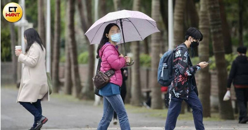 銀杏颱風發布海警機率曝 鄭明典曬1圖：夏季颱風常有大片伴隨雲系