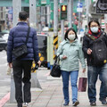 「小鋼炮」銀杏颱風眼超清晰！還帶1個小跟班 今晚5地區防大雨