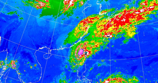 天兔颱風環流鬆散 4縣市仍有強雨帶「嚴防狂風驟雨」