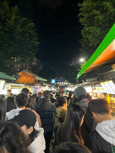 《夜市王》毀了南機場夜市？在地人崩潰喊：買不到晚餐