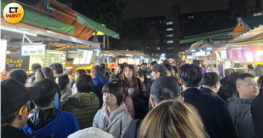 《夜市王》效應…南機場夜市人潮塞爆 在地人崩潰不解：根本過譽了