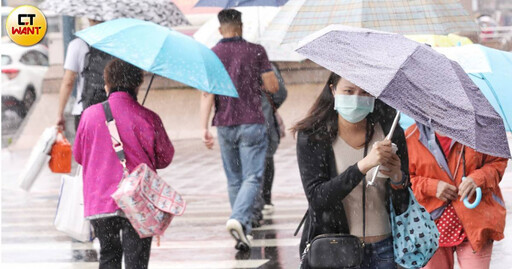 雨彈「3階段轟炸」下到周末 這天冷氣團報到探11度