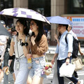 好天氣又要掰了！這天起「2波鋒面接力掃台」再迎更強雨彈