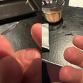 辛殿爆食安問題！他吃出「大量玻璃碎片」喉嚨出血 見處理方式傻眼