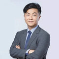 呂秋遠PO文「老來得子」是喜事 公關女王留言道喜…後悔了：渣中之渣！