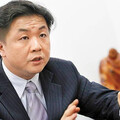 人設全假的？呂秋遠昔收求助訊息「冷回1句話」 部落客狠酸：怎麼現在才翻車