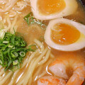 2大1小「不給加麵」怒留1星負評！他曝真實心態：想白嫖 風向一面倒