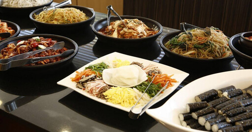 吃到飽餐廳是照妖鏡 作家揭「沒品」6關鍵…遭打臉:吃出優越感?