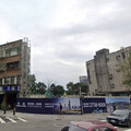 整合15年不等了！億東放生「都更孤島」 邀葛萊美大師聯名推河岸宅