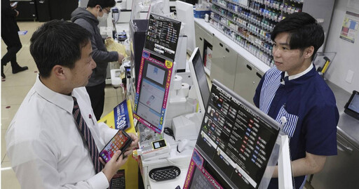 日本超商「自動找零機」很方便 他不解：台灣不引進？一票人解答了