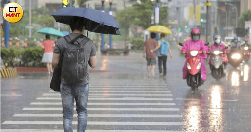 梅雨狂炸!15縣市大雨特報 一路下到傍晚