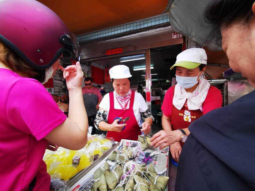 彰化這顆肉粽40年只賣10元 老闆娘嘆:原物料狂漲也不敢漲價