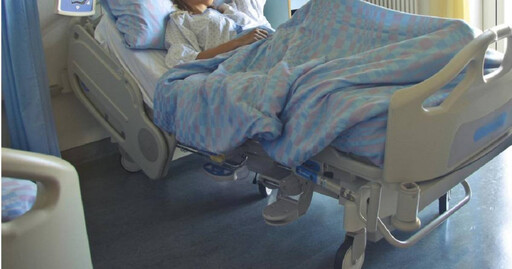 婆婆受傷她盡心照顧「還自費請看護」 遭吐槽:妳自願的好意思邀功?