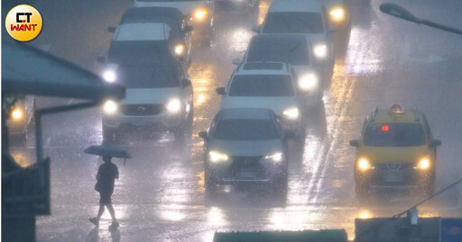 下雨天開車「少1動作」被檢舉 新北男申訴無用…慘噴3600元