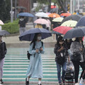 午後雷雨連日報到！高溫炎熱到下週三 週四起全台雨區擴大
