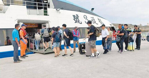 楊柳颱風海警清晨發布「下午將發陸警」 金門泉州小三通午後起全面停駛