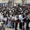 北捷調2班次江子翠發車！新埔站可怕人潮曝 網譏「台北最high上班城」