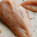 雞肉界生態大洗牌？超商貨架滿是1肉品 她不解：以前不流行